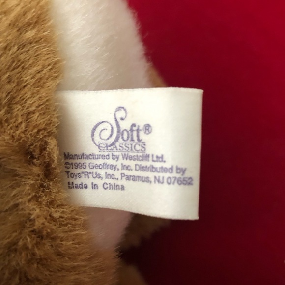 Lion Plush Set Soft Classics By Toys R Us Mother Lioness Holding Baby Cub 11" - Picture 8 of 10